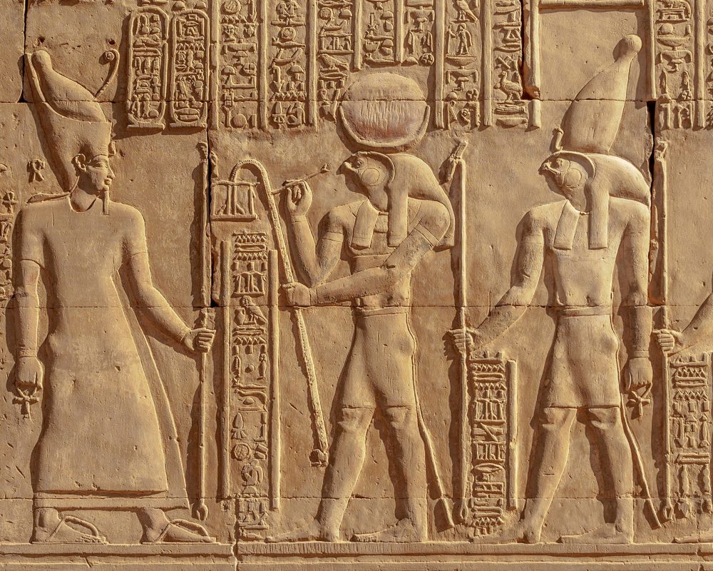 grabado-del-templo-de-kom-ombo-egipto