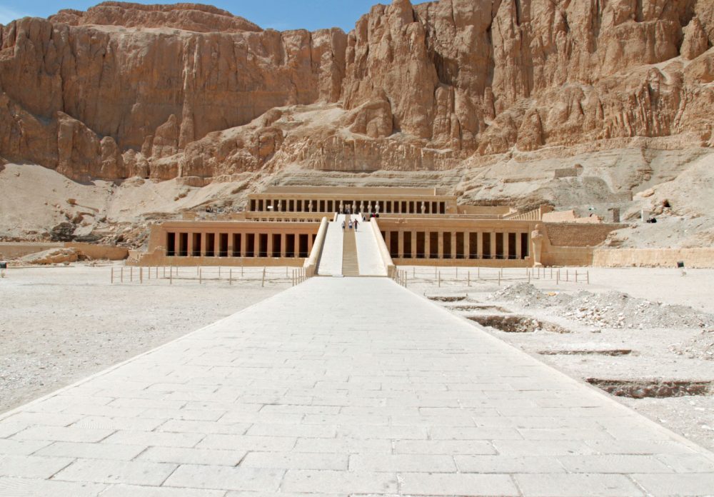 templo-la-reina-Hatshepsut-1-min